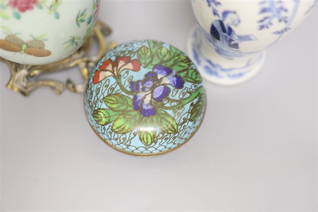 A 19th century Chinese famille rose and ormolu mounted vase, a blue and white vase and a cloisonne enamel box and cover, tallest 21cm